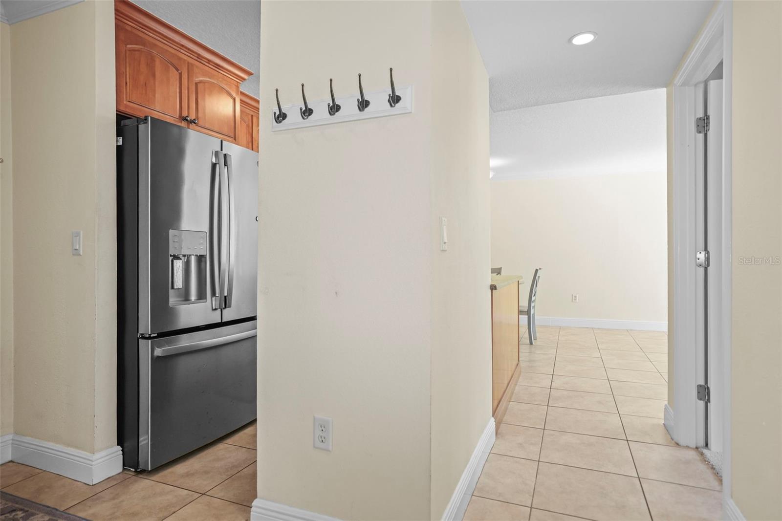 Image 25 of 34 For 950 Broadway  205