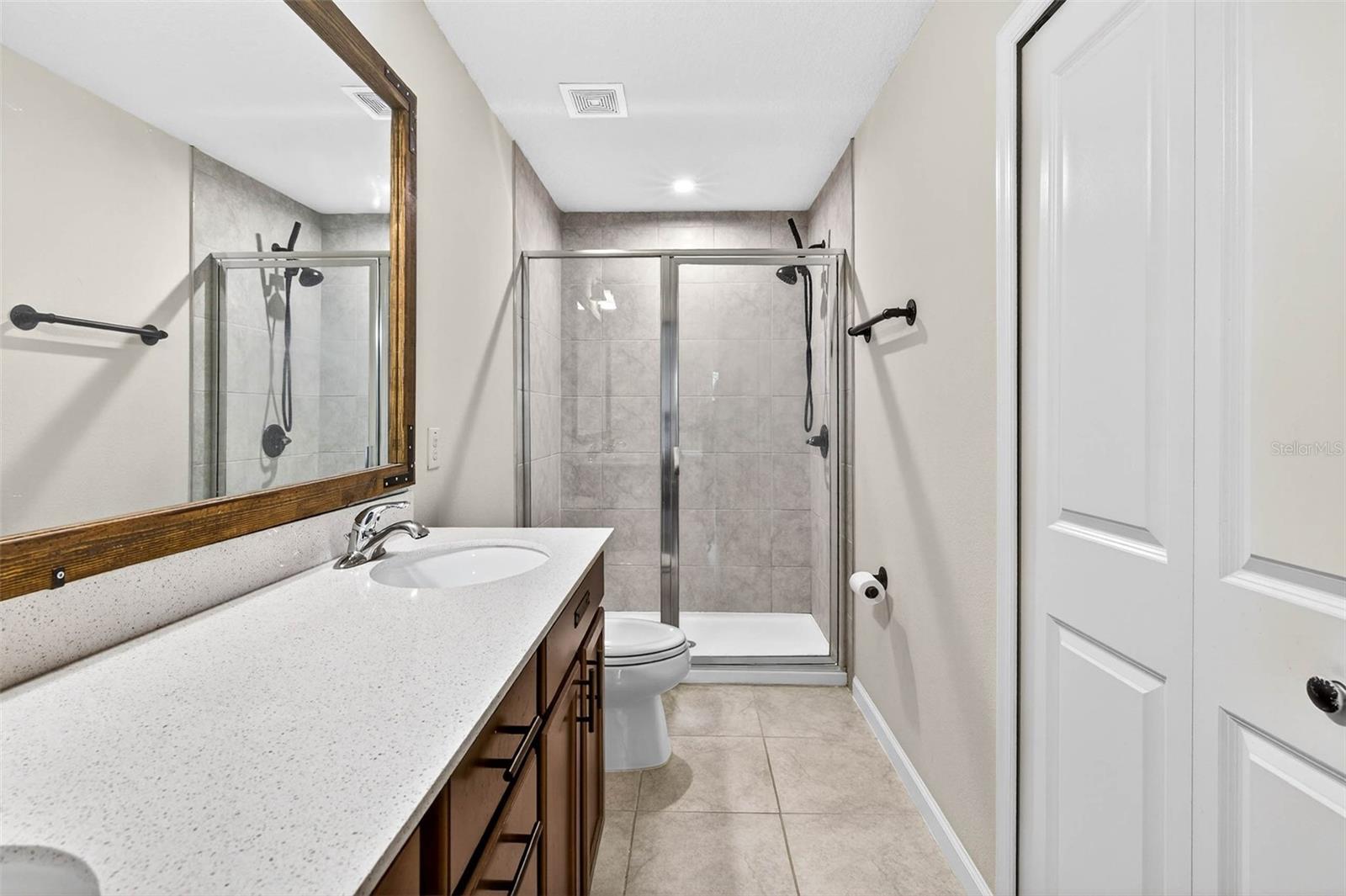 Image 11 of 21 For 2140 Laceflower Drive