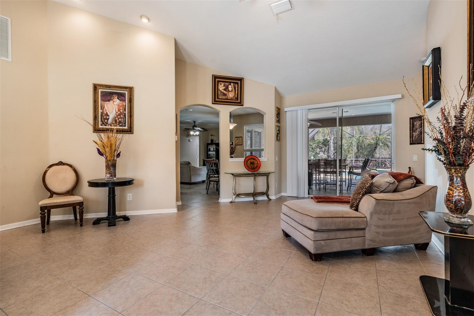 Image 10 of 76 For 19101 Lone Creek Court