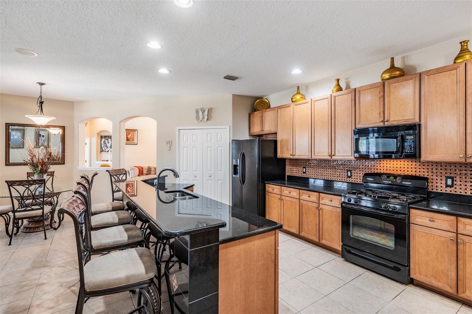 Image 13 of 76 For 19101 Lone Creek Court