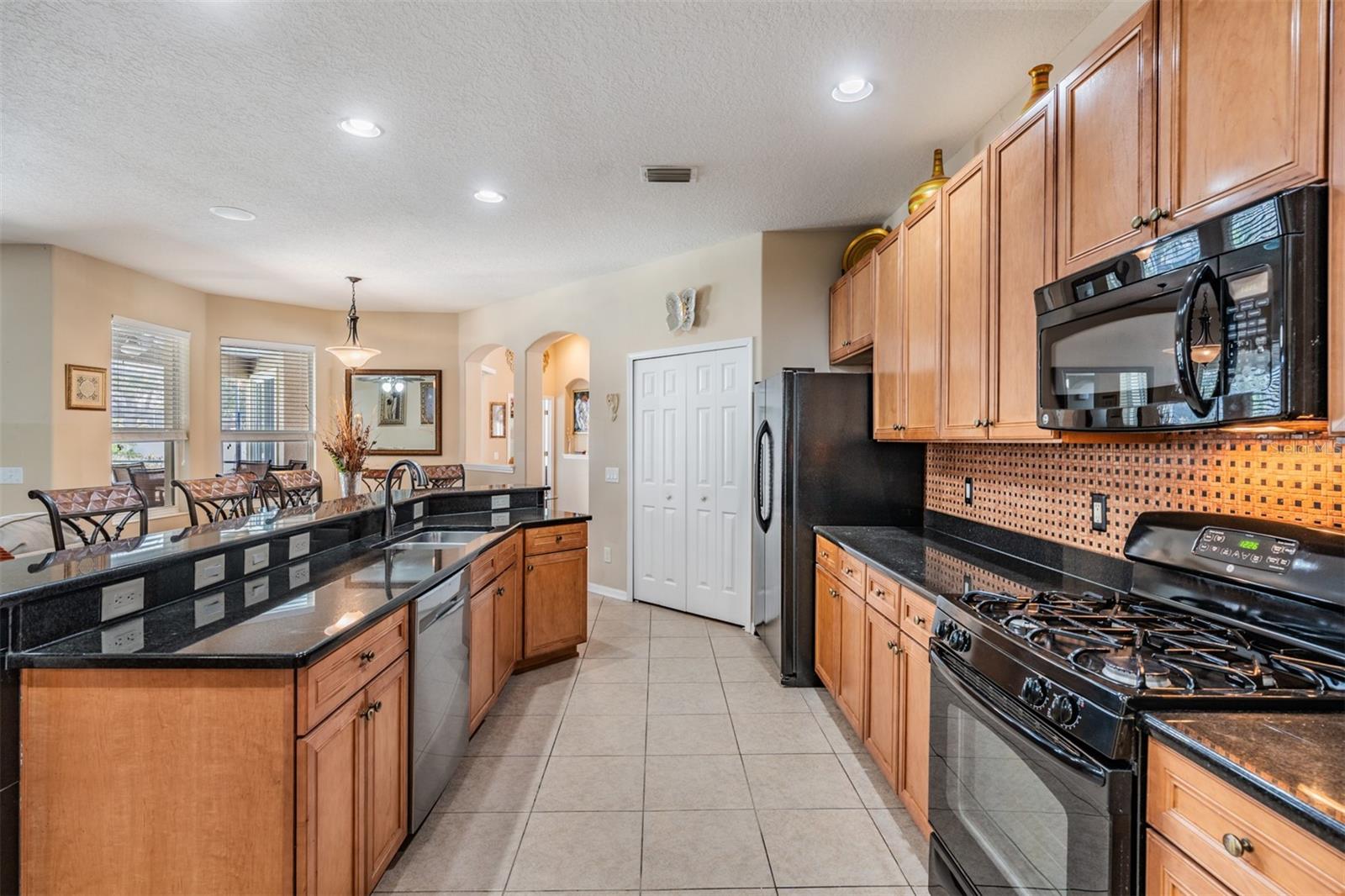 Image 15 of 76 For 19101 Lone Creek Court