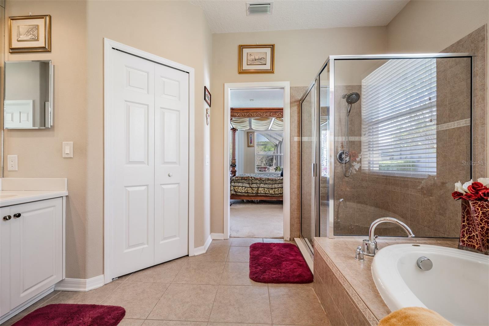 Image 26 of 76 For 19101 Lone Creek Court