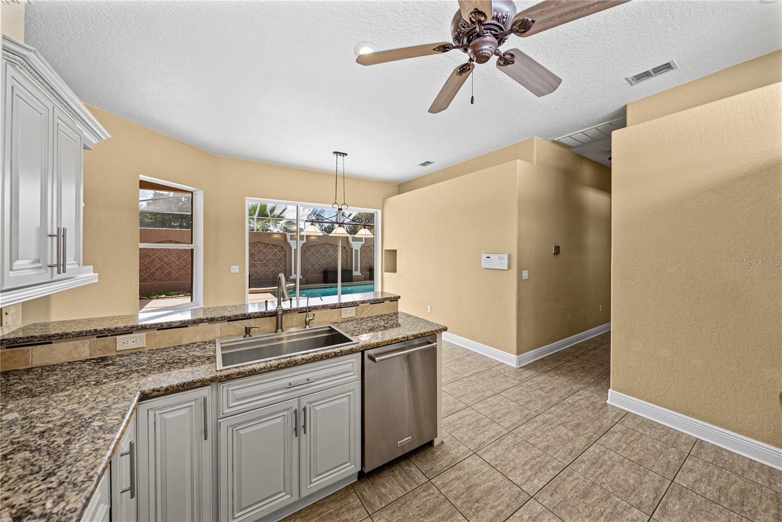 Image 24 of 85 For 12231 Woodlands Circle