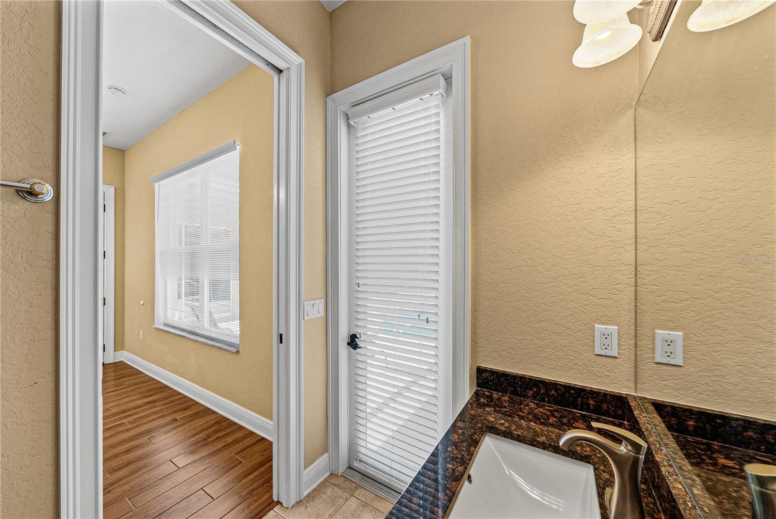 Image 51 of 85 For 12231 Woodlands Circle