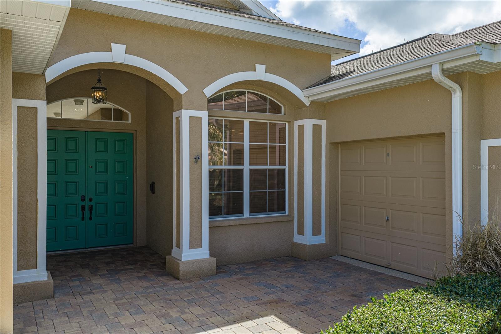 Image 8 of 85 For 12231 Woodlands Circle