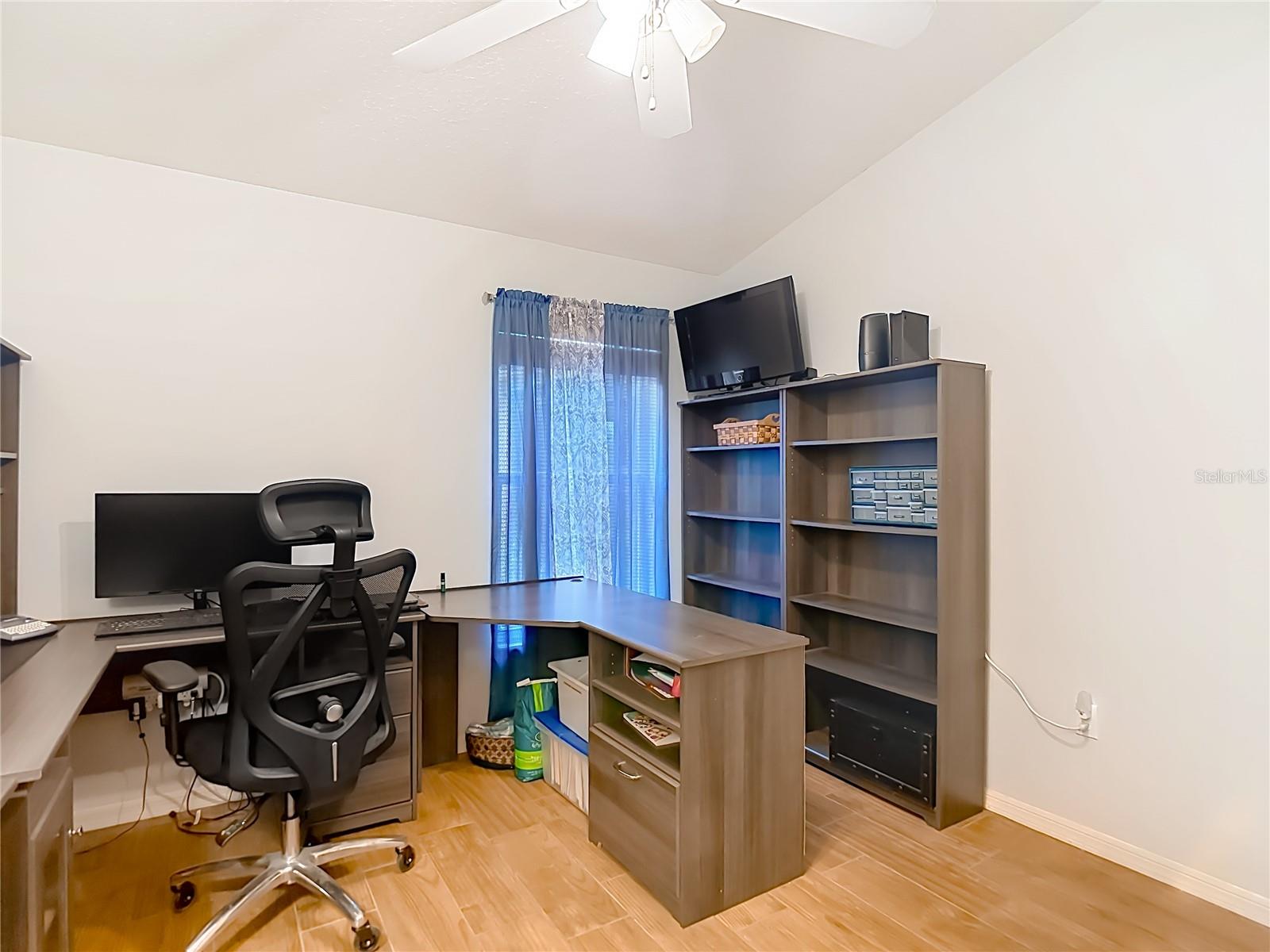 Image 24 of 69 For 6353 Cardinal Crest Drive