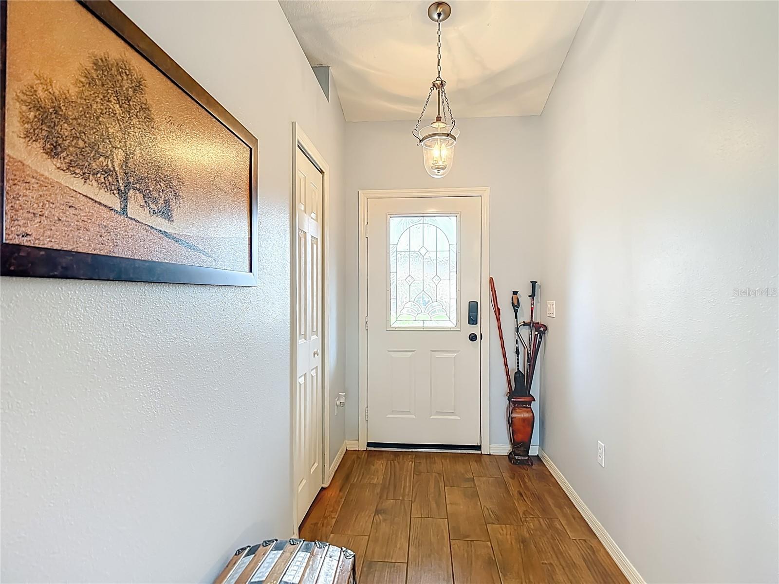 Image 6 of 69 For 6353 Cardinal Crest Drive