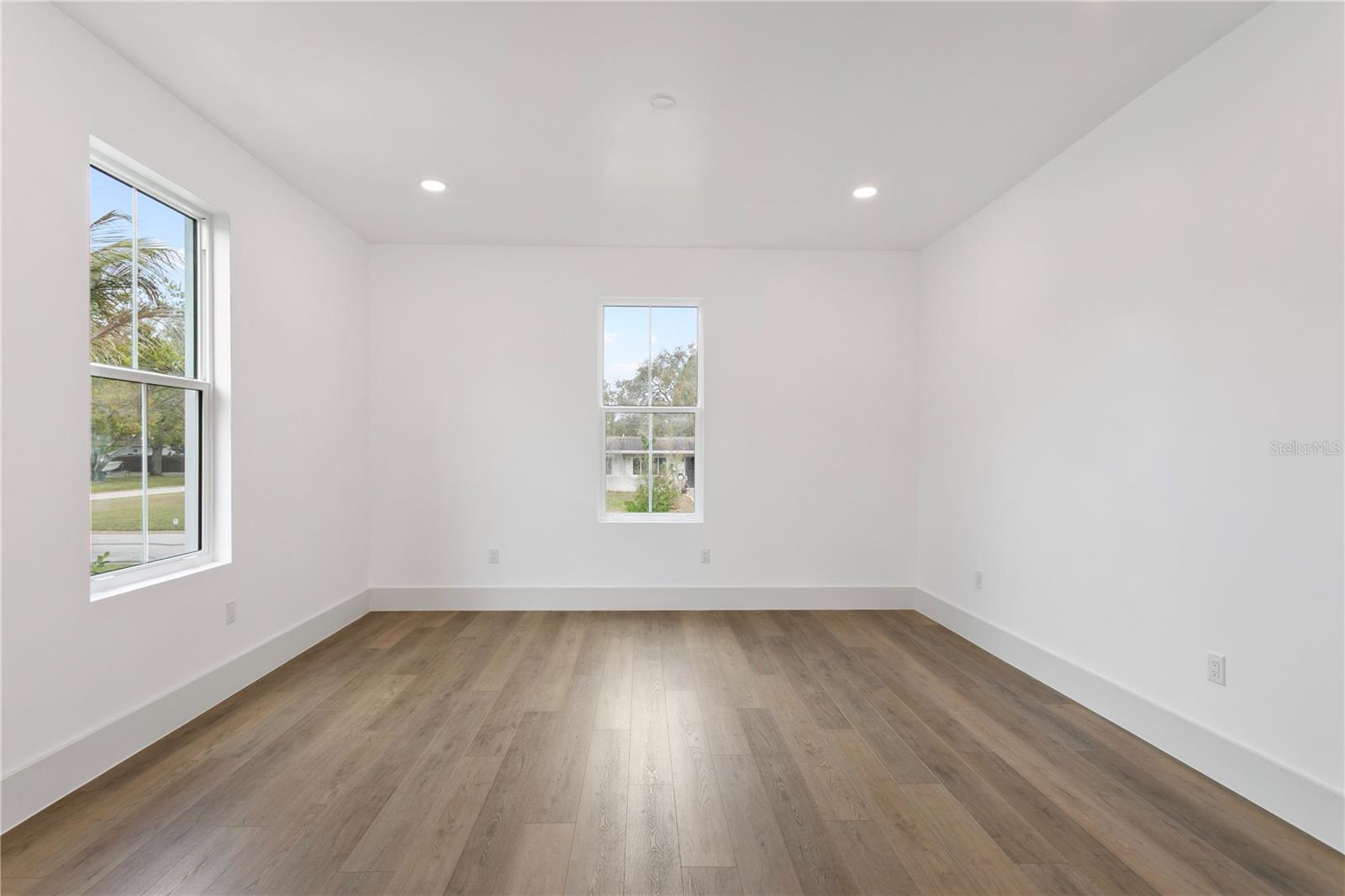 Image 16 of 58 For 514 38th Avenue Ne