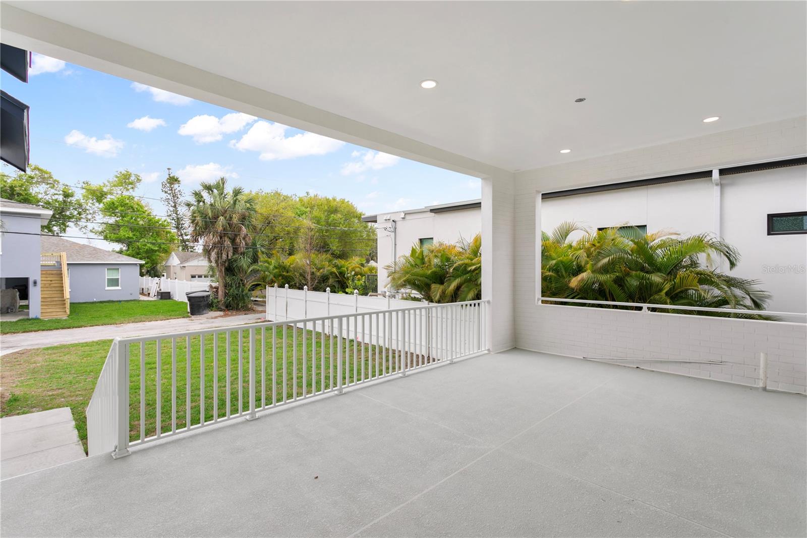 Image 23 of 58 For 514 38th Avenue Ne