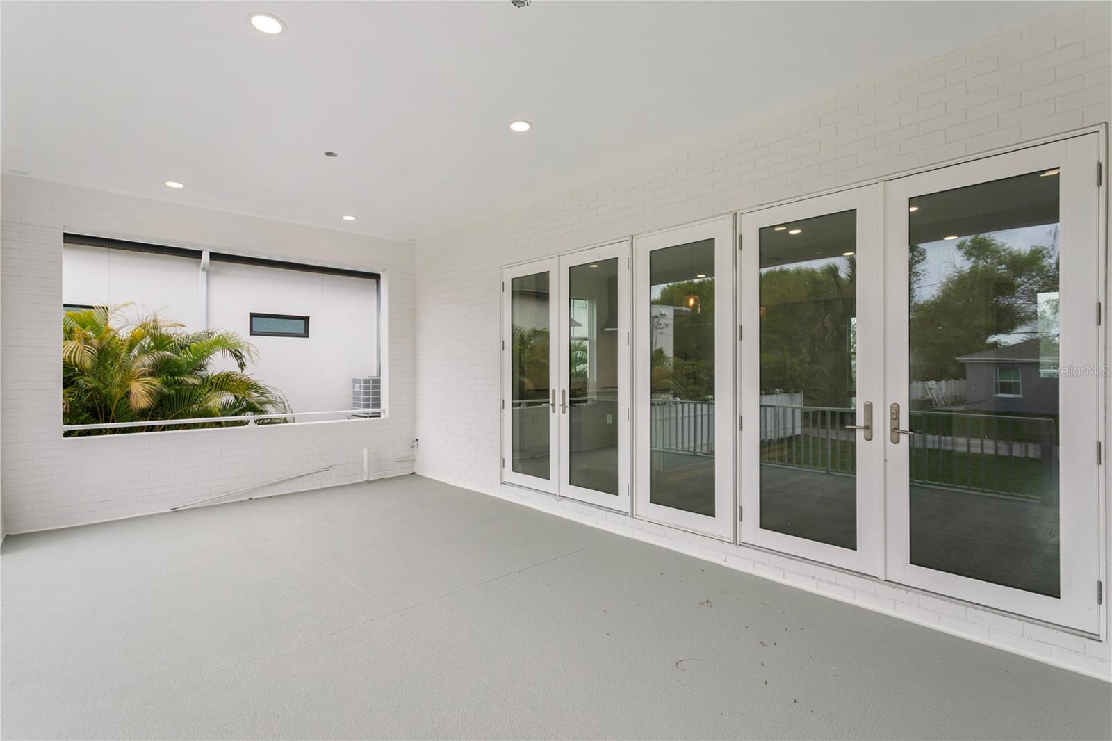 Image 24 of 58 For 514 38th Avenue Ne