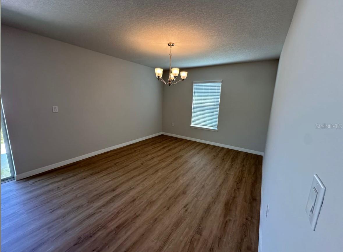 Image 12 of 14 For 2467 Zuyder Terrace