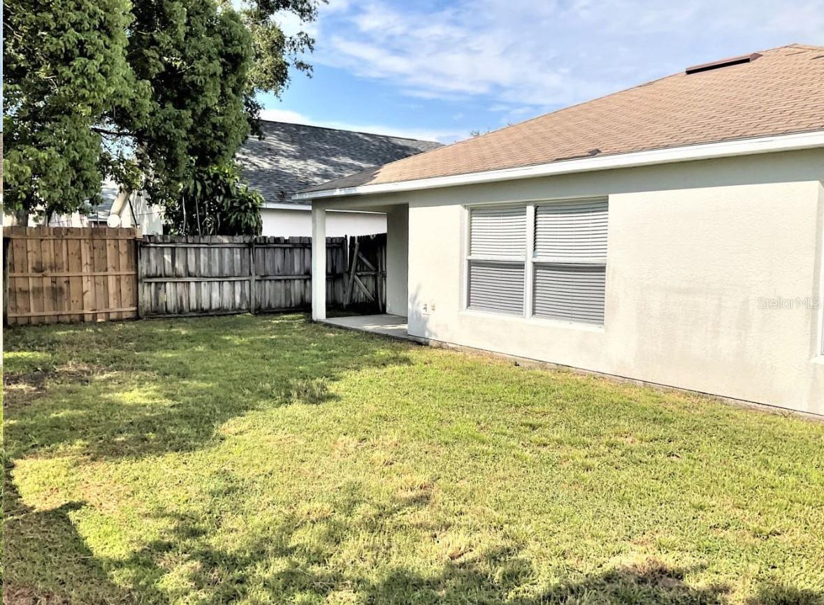 Image 14 of 14 For 2467 Zuyder Terrace