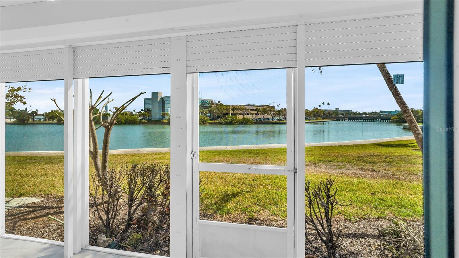 Image 20 of 28 For 7405 Bay Island Drive S 121