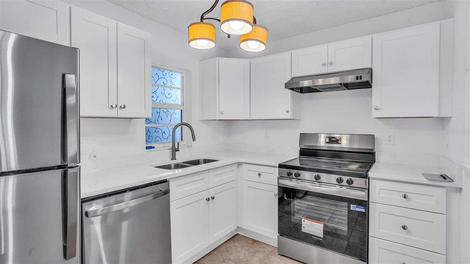 Image 7 of 28 For 7405 Bay Island Drive S 121