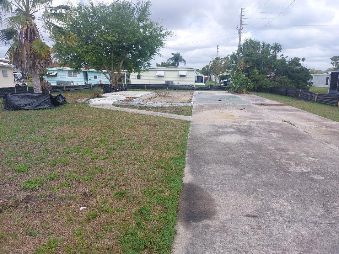 Details for 105 Lake Tarpon Drive 26, PALM HARBOR, FL 34684