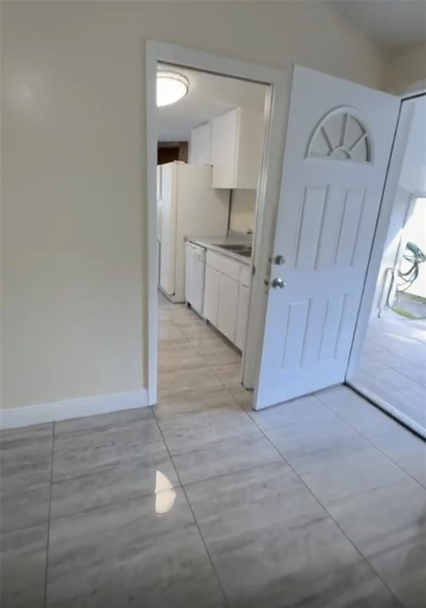 Image 4 of 12 For 8711 Sage Court