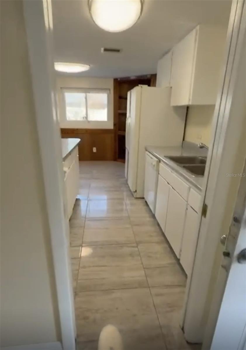 Image 5 of 12 For 8711 Sage Court