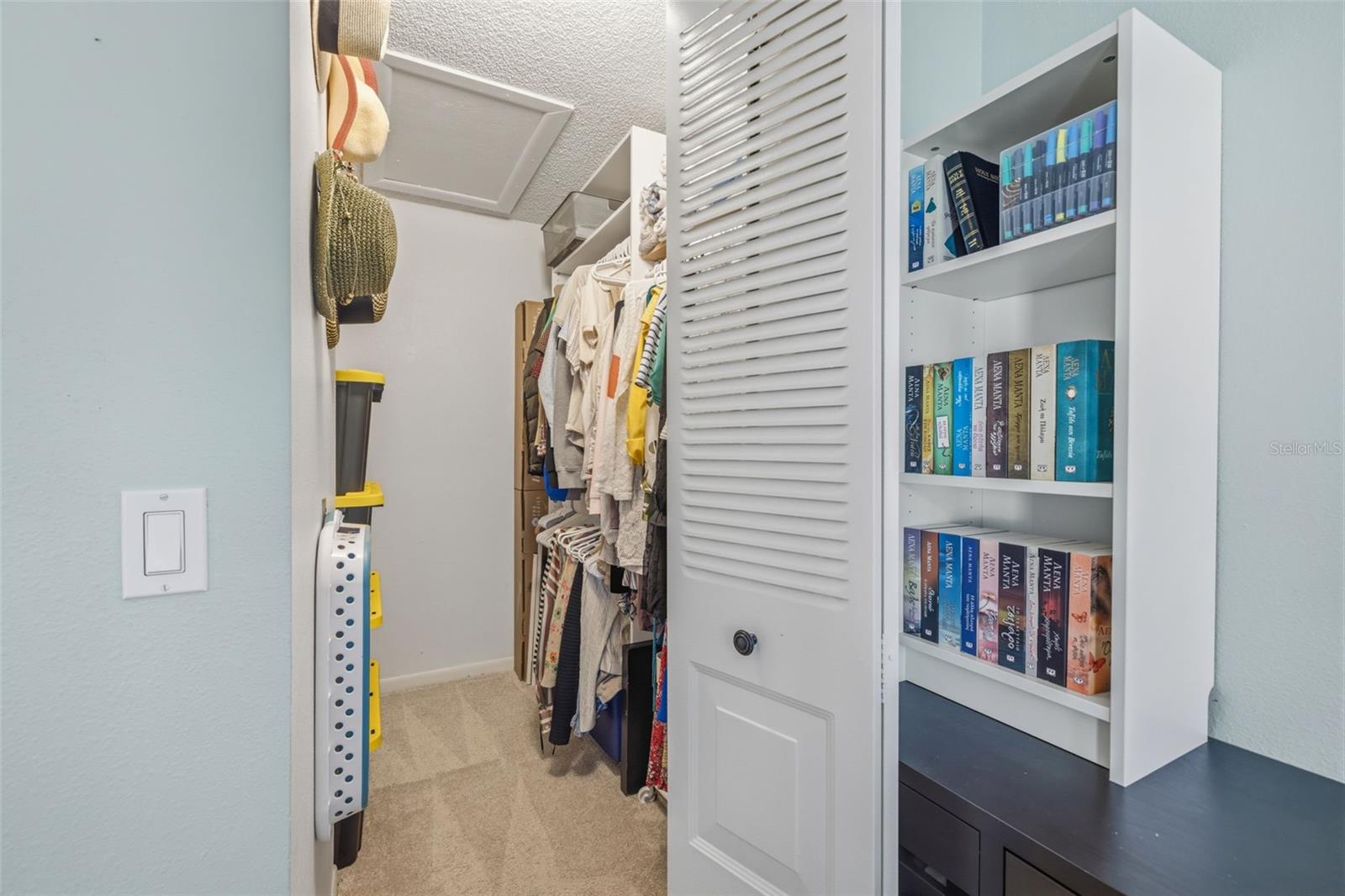 Image 19 of 35 For 1465 Millstream Lane 205