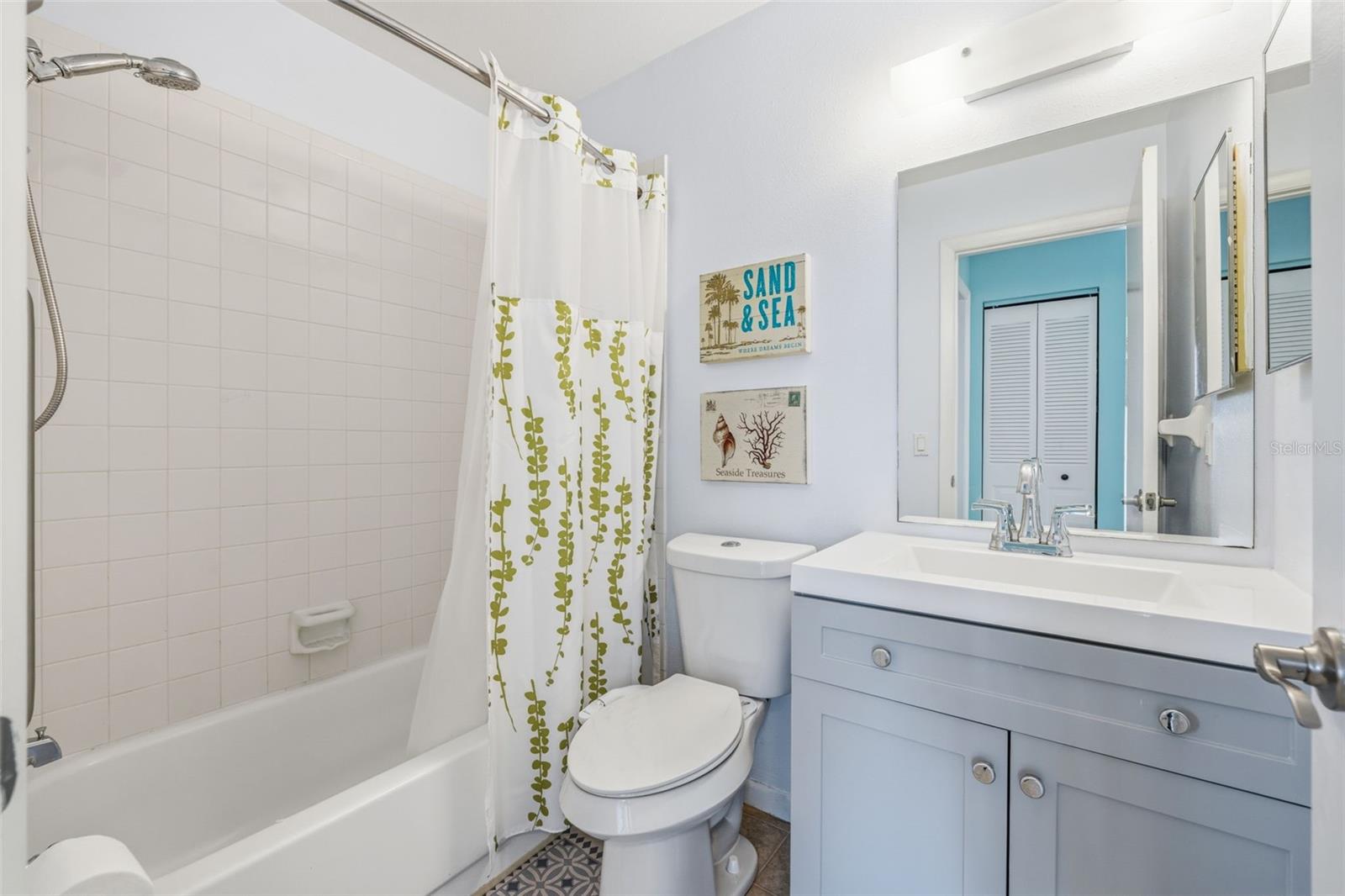 Image 24 of 35 For 1465 Millstream Lane 205