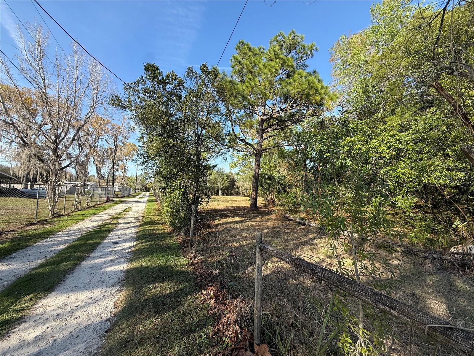 Image 12 of 14 For 6479 Holiday Street