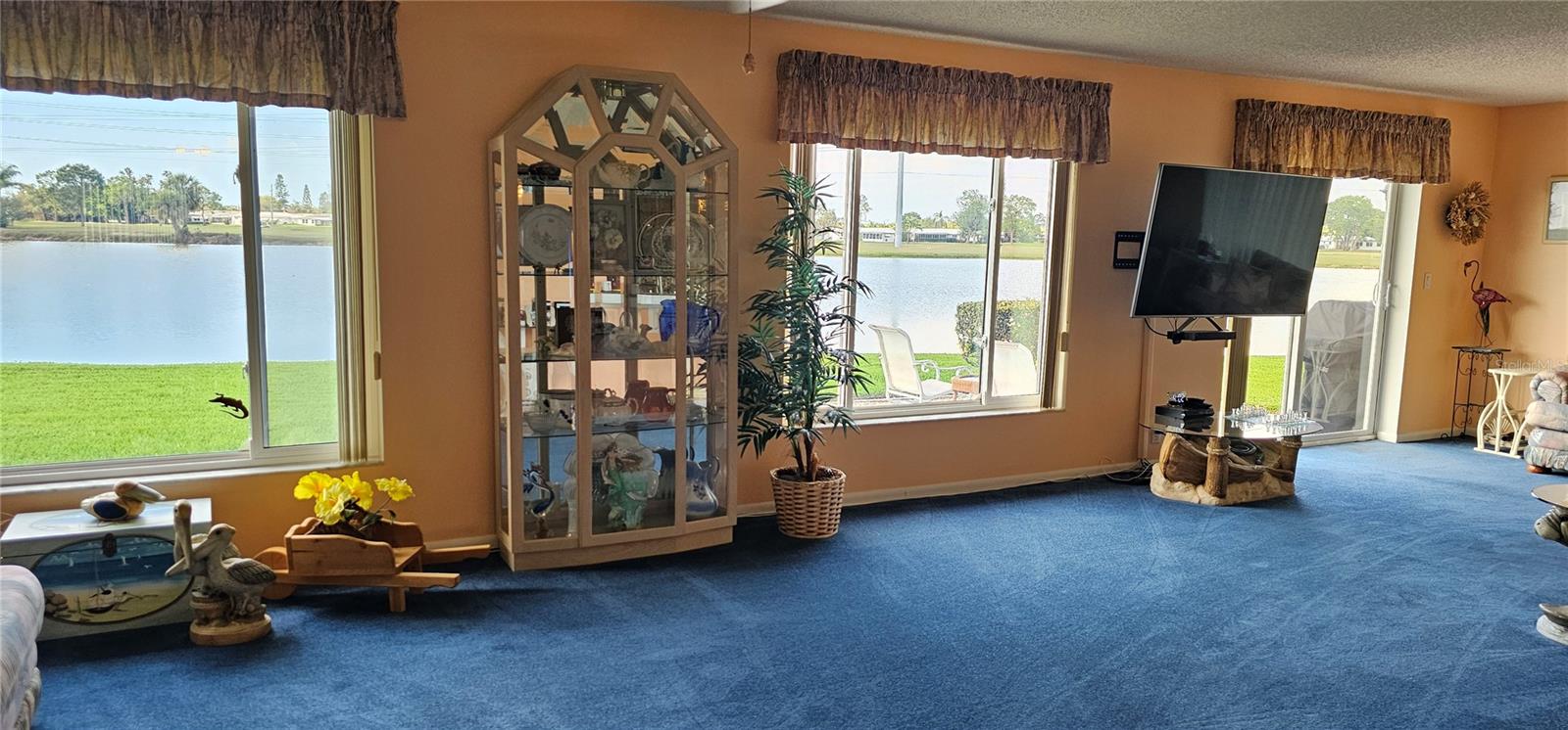 Image 11 of 30 For 3585 93rd Avenue N