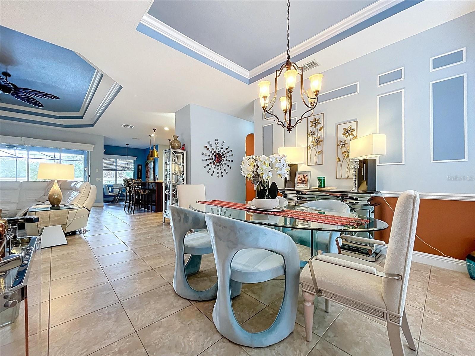 Image 15 of 94 For 609 Vintage Way