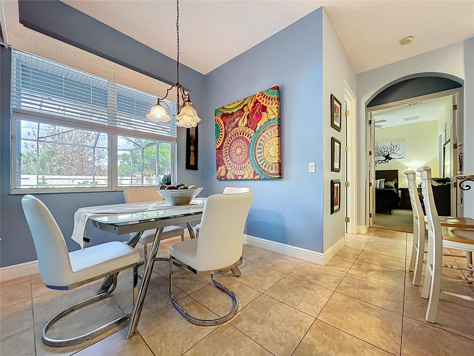 Image 17 of 94 For 609 Vintage Way