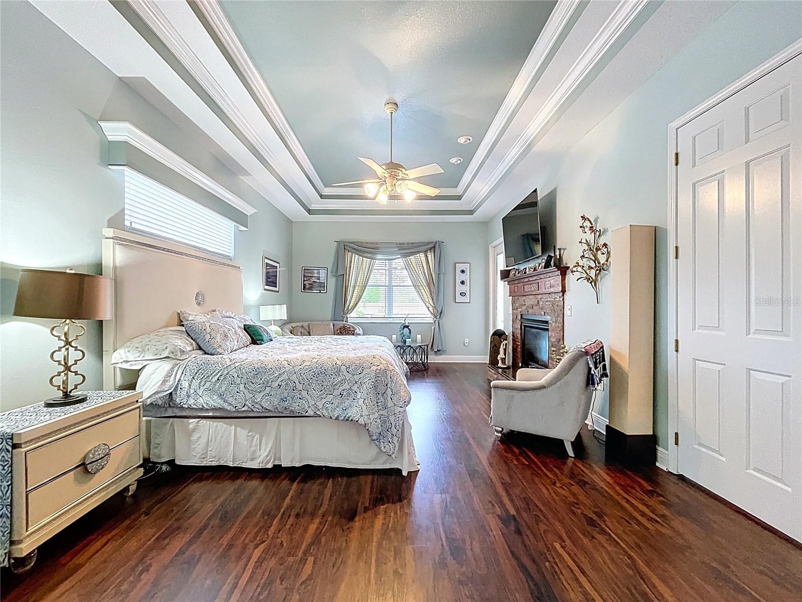 Image 27 of 94 For 609 Vintage Way