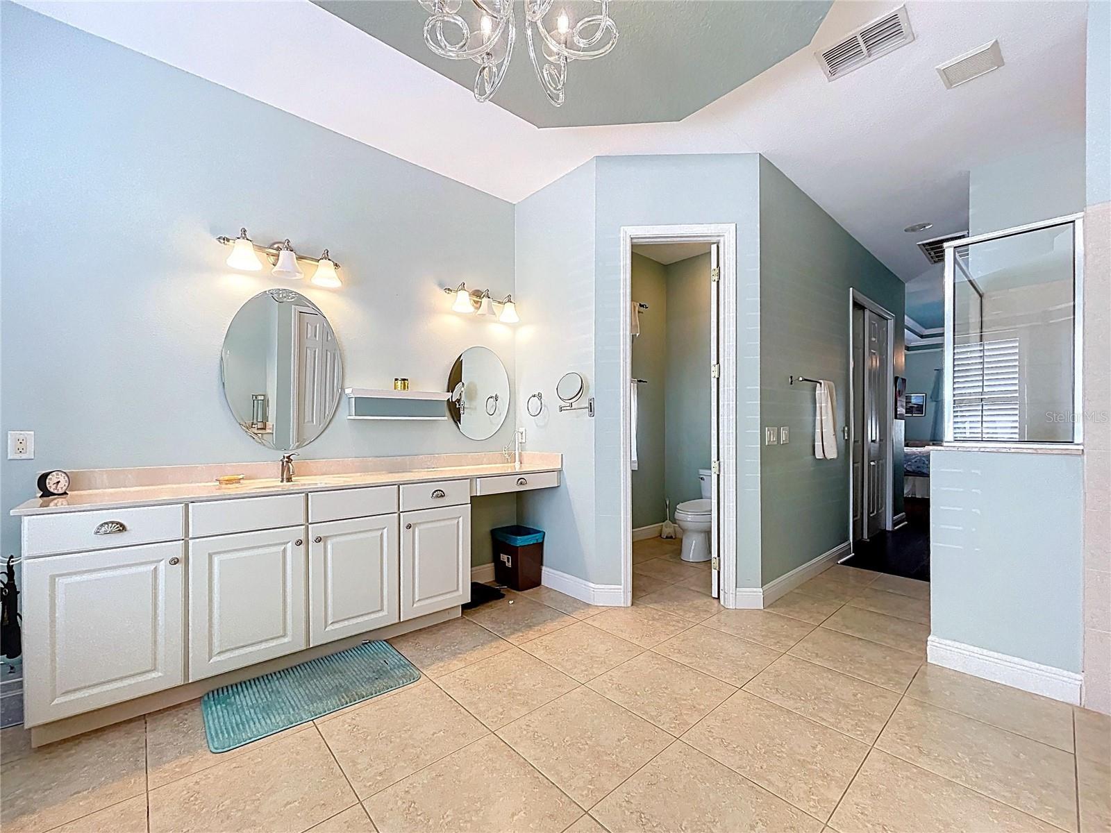 Image 35 of 94 For 609 Vintage Way