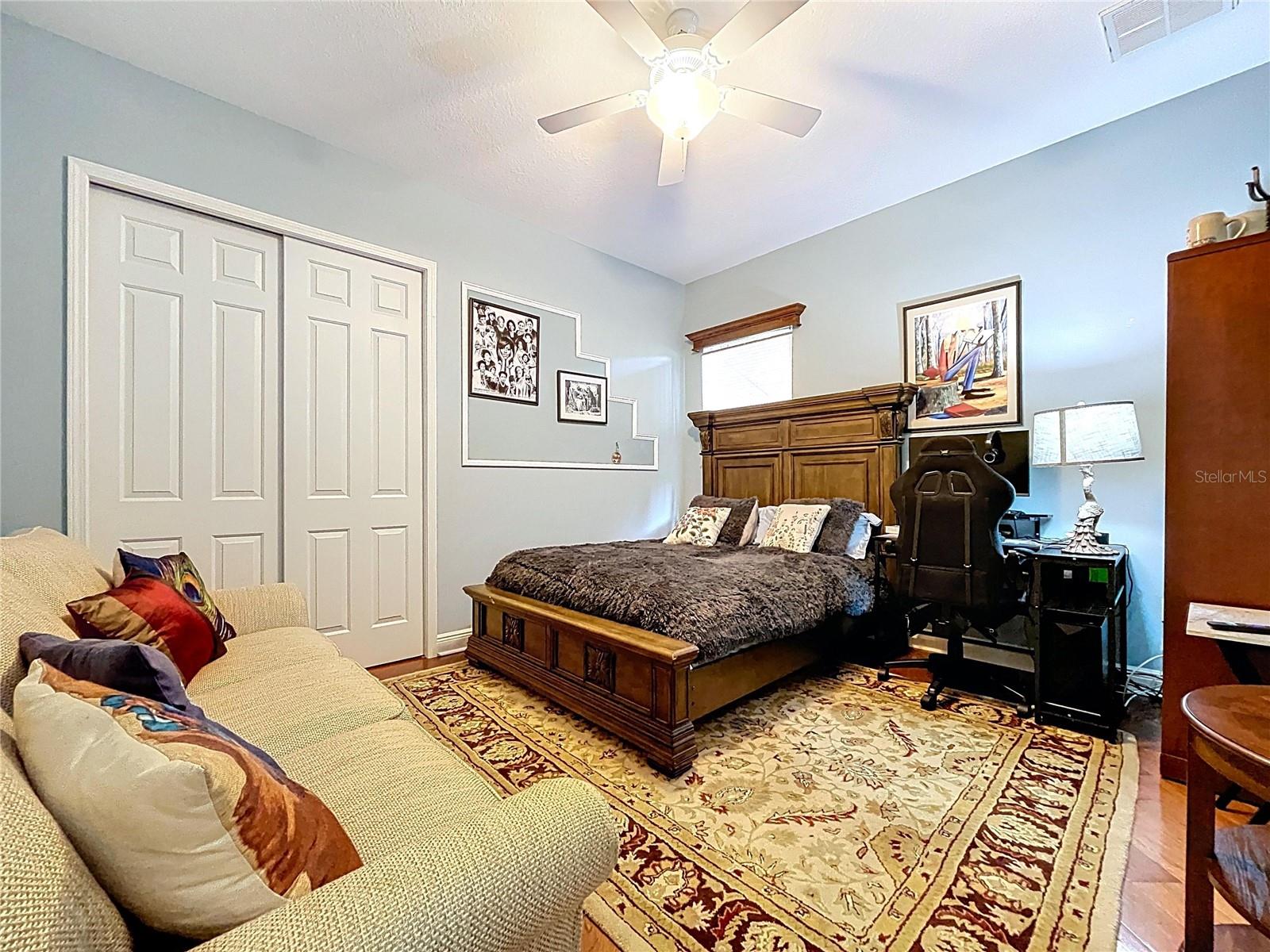 Image 53 of 94 For 609 Vintage Way