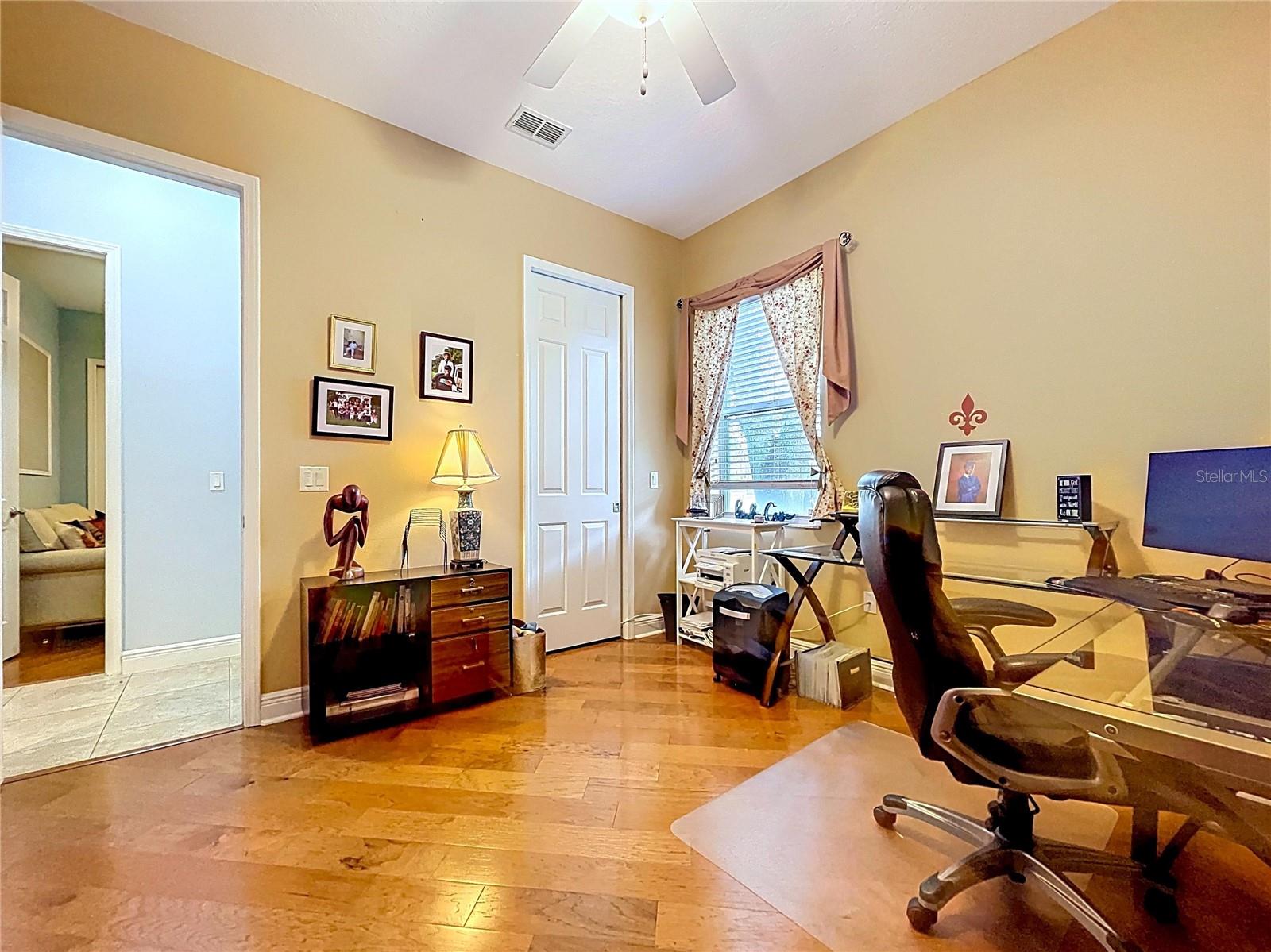 Image 57 of 94 For 609 Vintage Way