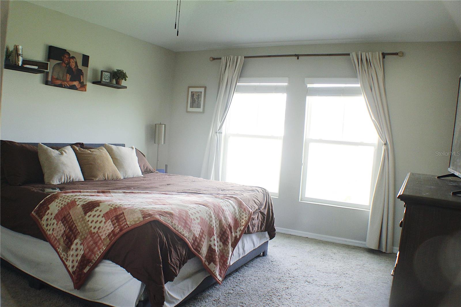 Image 8 of 22 For 5613 Arlington River Drive