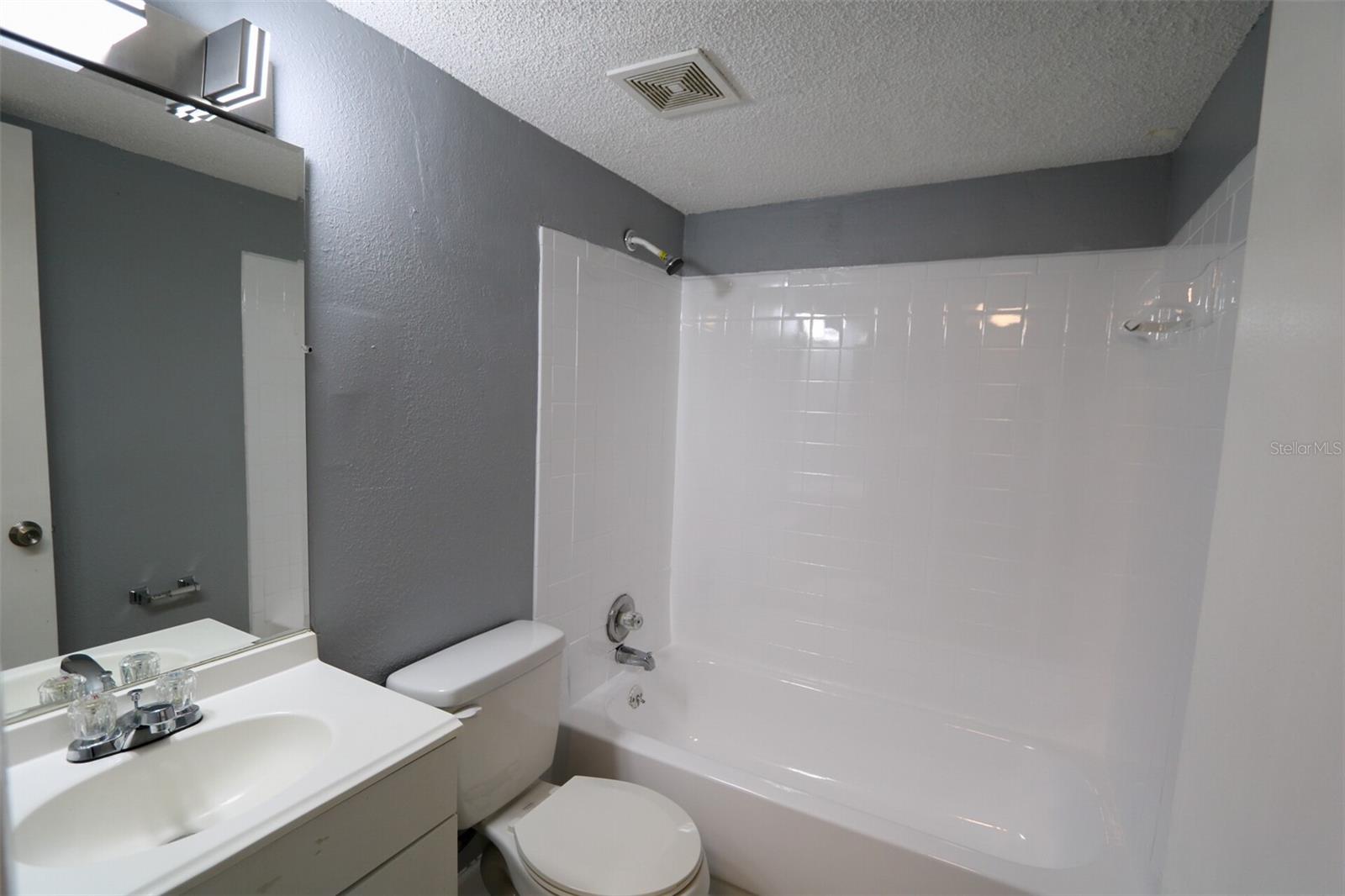 Image 18 of 19 For 1810 143rd Avenue 2