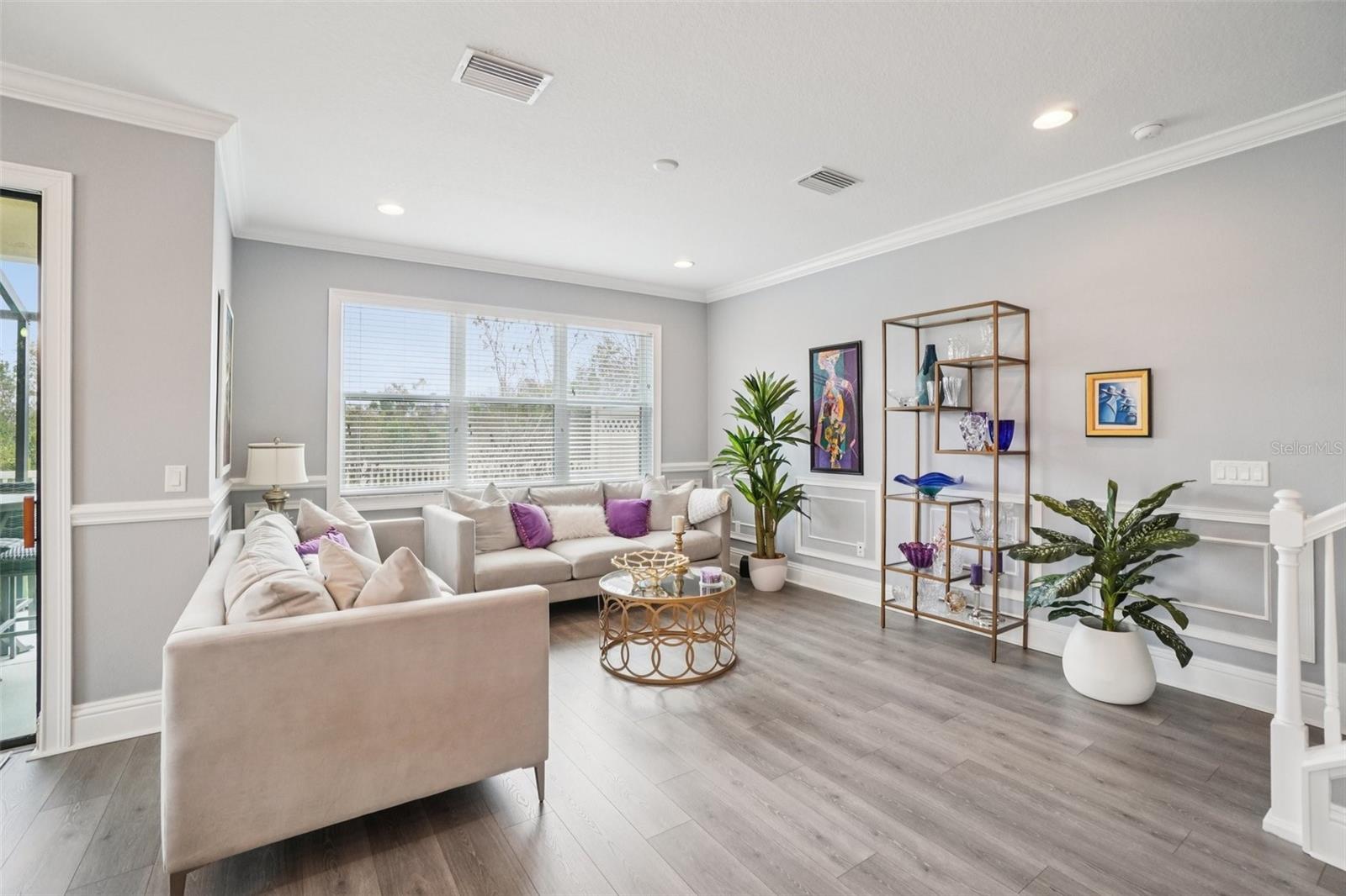 Image 13 of 39 For 30167 Southwell Lane