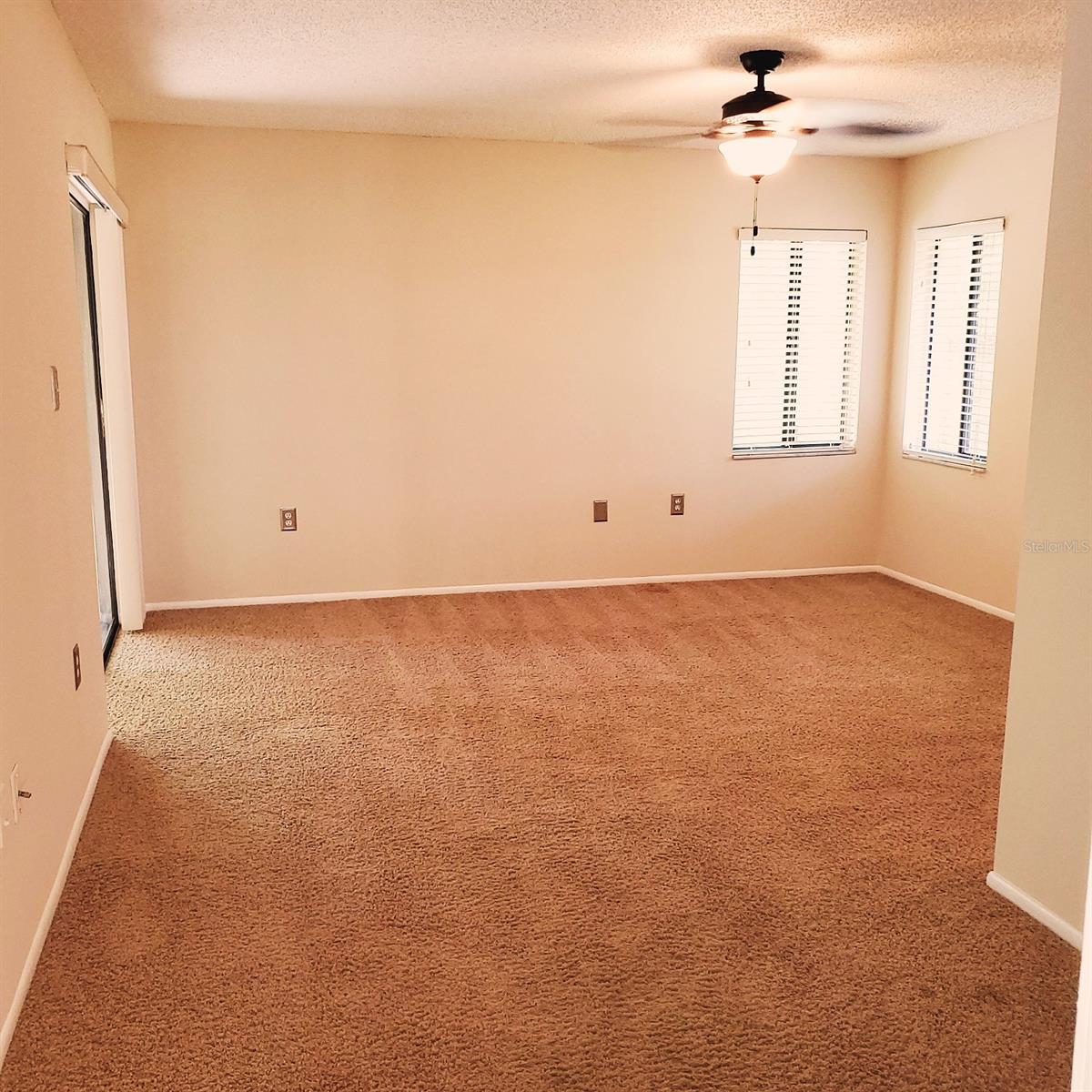 Image 7 of 15 For 2661 Sabal Springs Circle 204