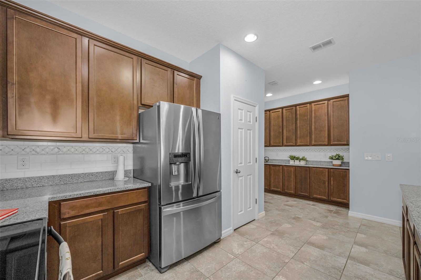 Image 16 of 69 For 2216 Parrot Fish Drive