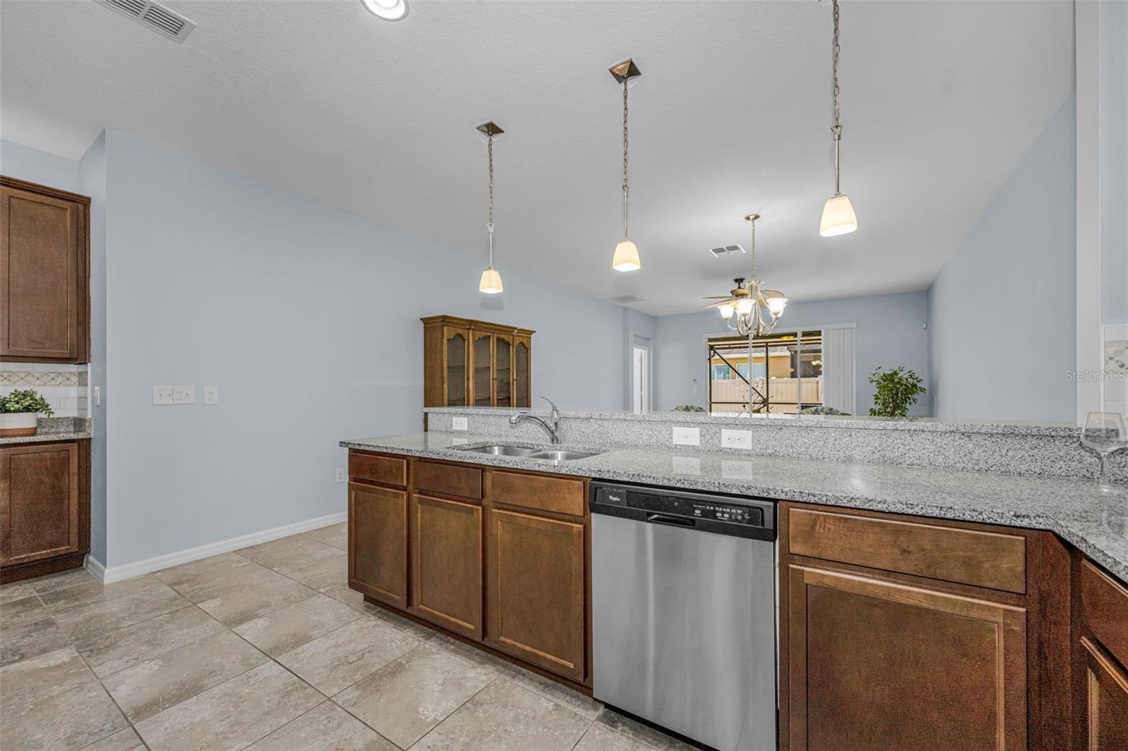 Image 18 of 69 For 2216 Parrot Fish Drive