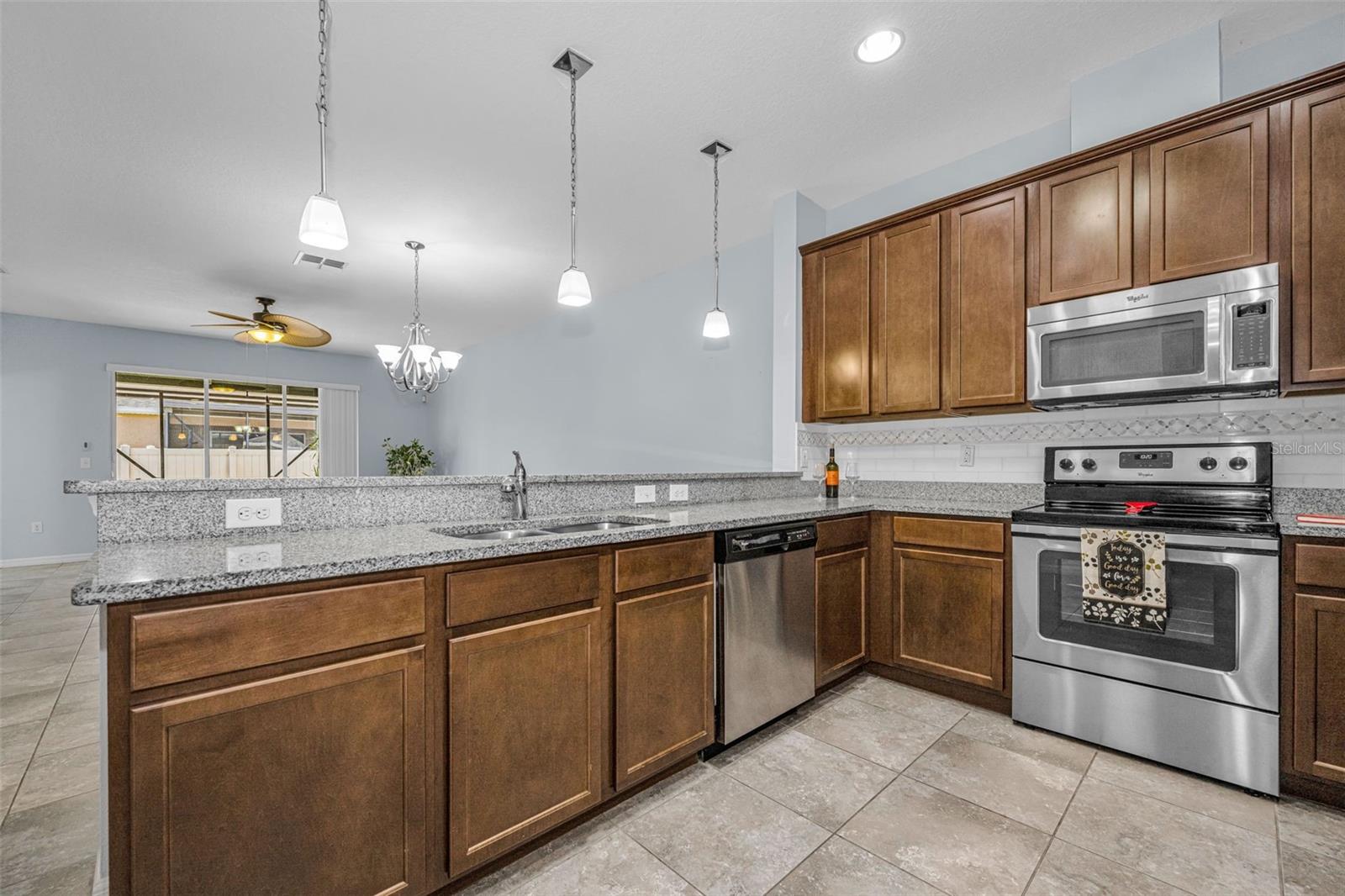 Image 19 of 69 For 2216 Parrot Fish Drive