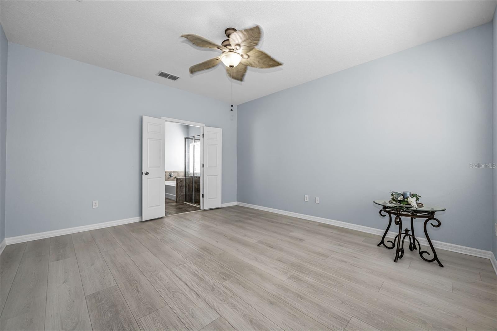 Image 27 of 69 For 2216 Parrot Fish Drive