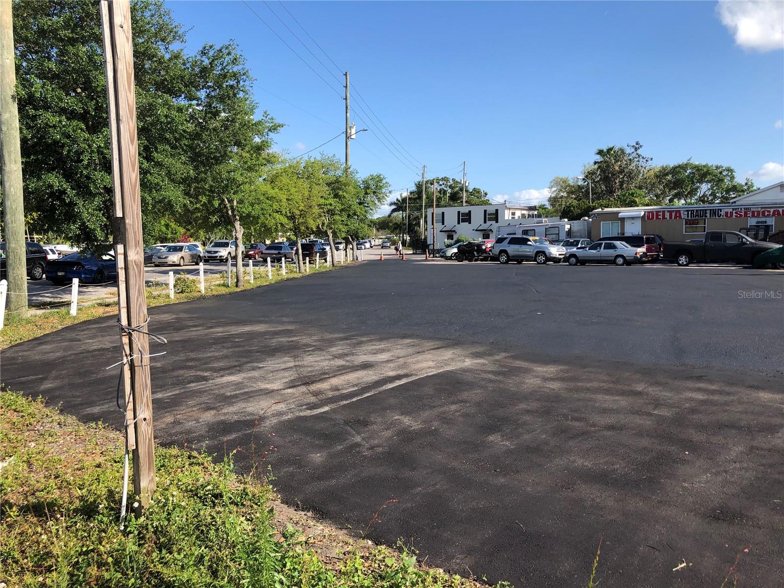 Image 4 of 7 For 6180 Haines Road N