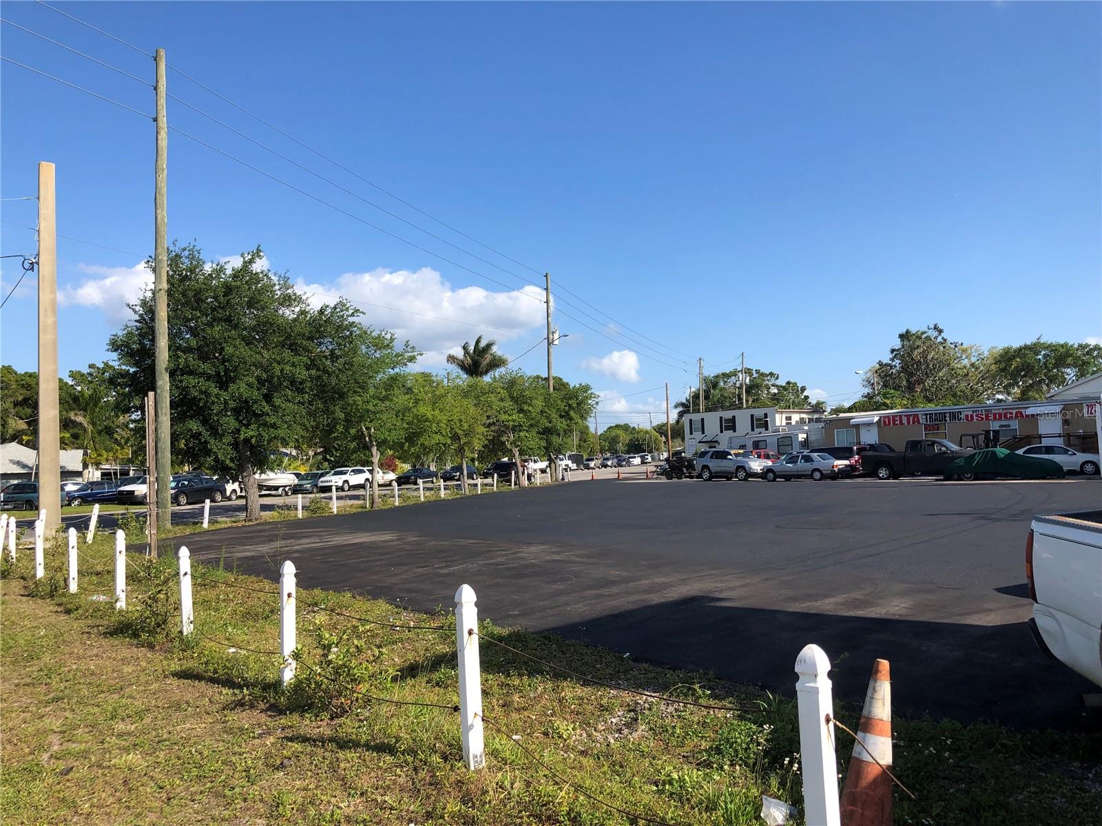 Image 6 of 7 For 6180 Haines Road N