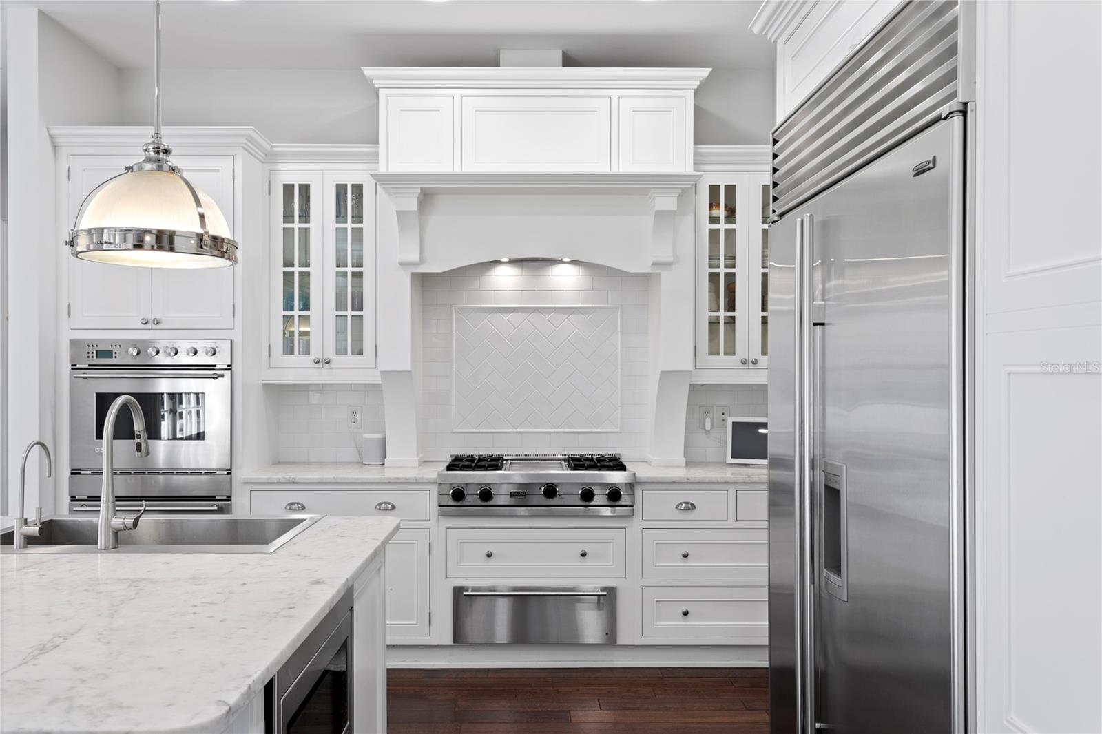 Image 17 of 87 For 12 Treasure Drive