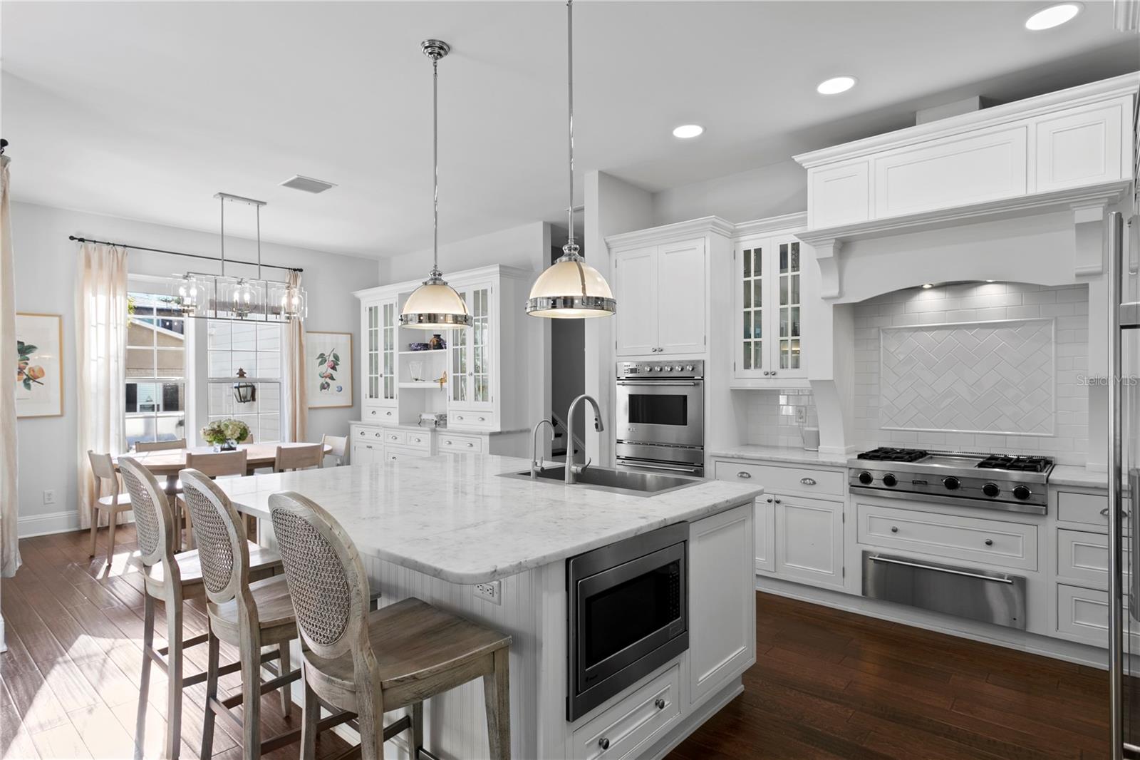 Image 19 of 87 For 12 Treasure Drive