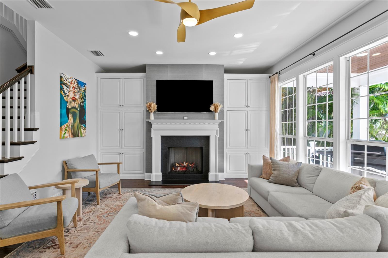 Image 27 of 87 For 12 Treasure Drive