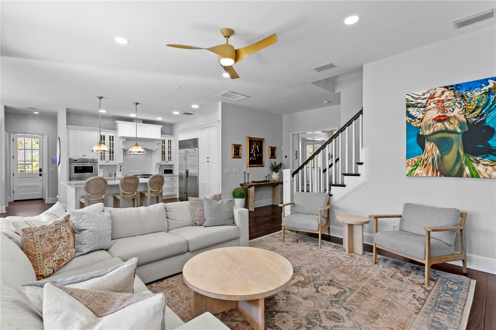 Image 30 of 87 For 12 Treasure Drive