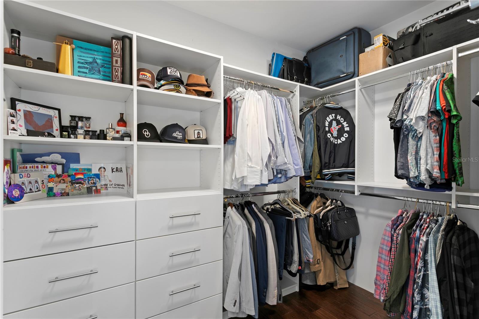 Image 42 of 87 For 12 Treasure Drive