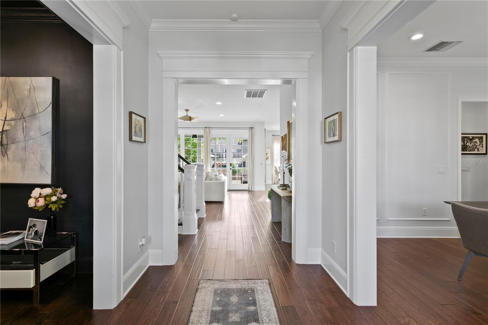 Image 6 of 87 For 12 Treasure Drive