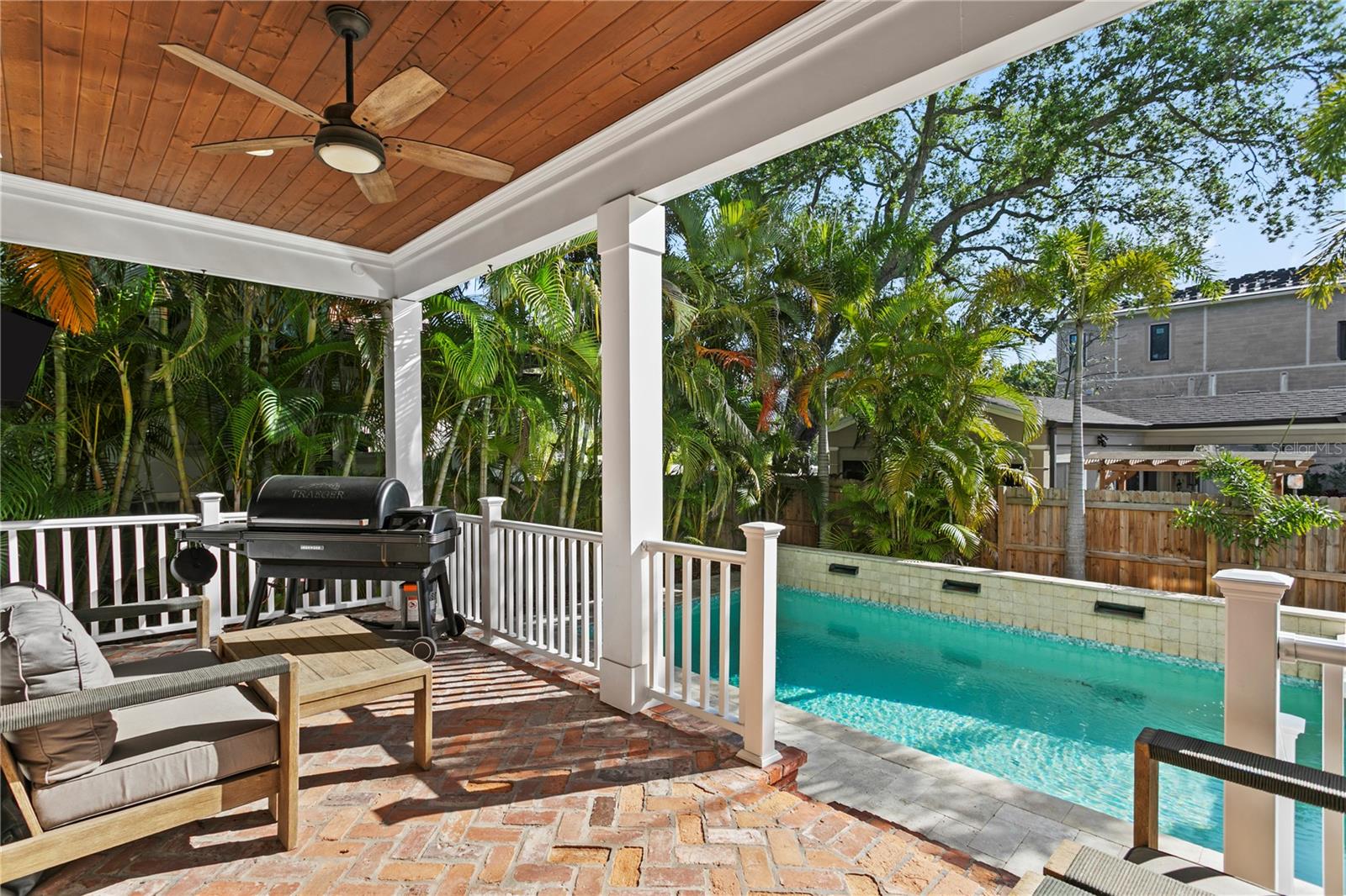 Image 60 of 87 For 12 Treasure Drive