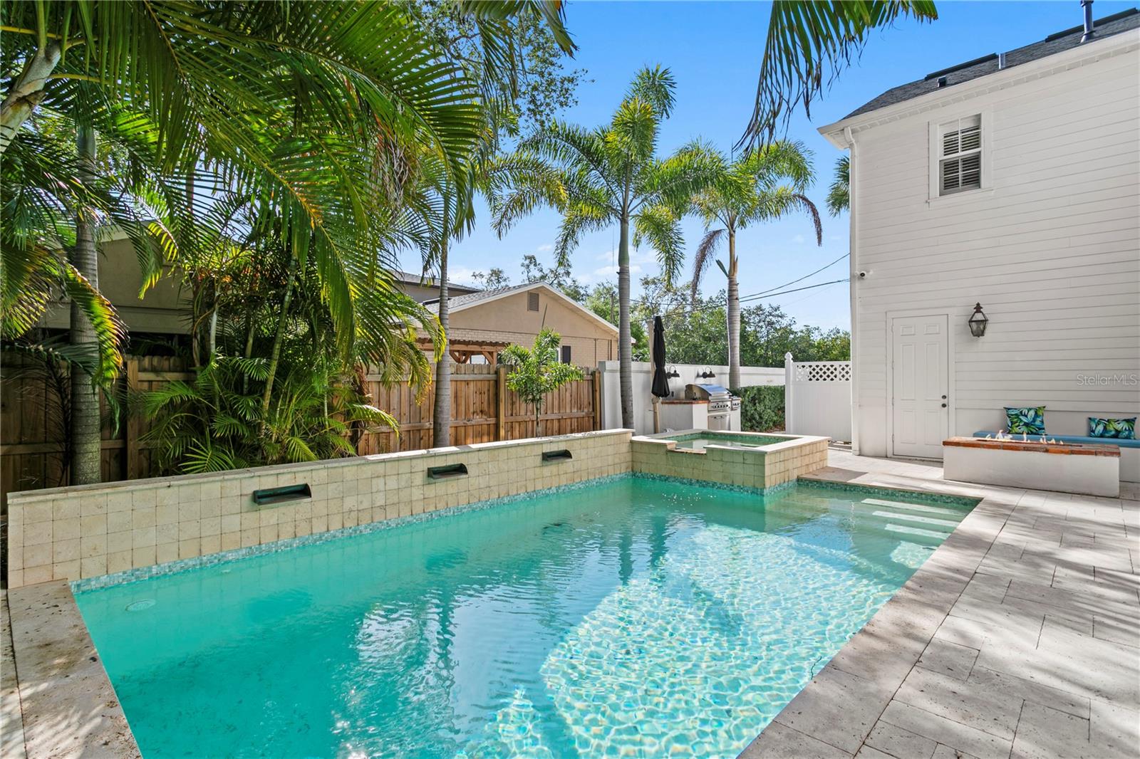 Image 61 of 87 For 12 Treasure Drive