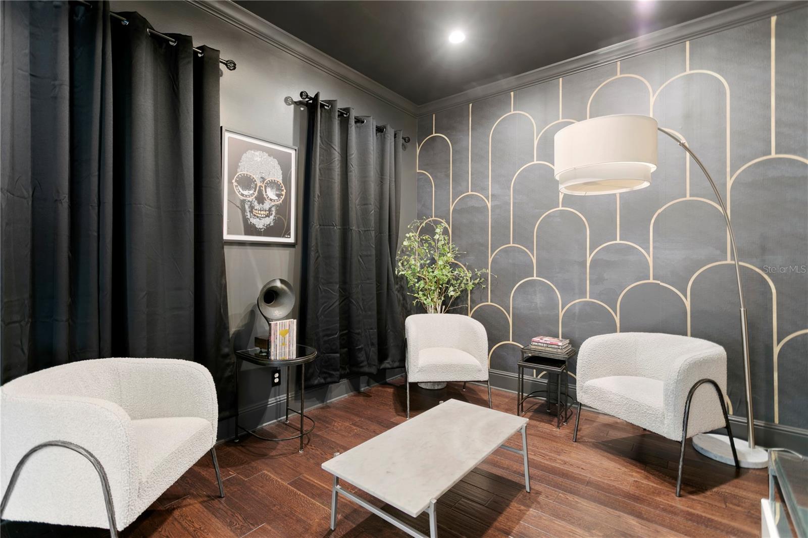 Image 8 of 87 For 12 Treasure Drive